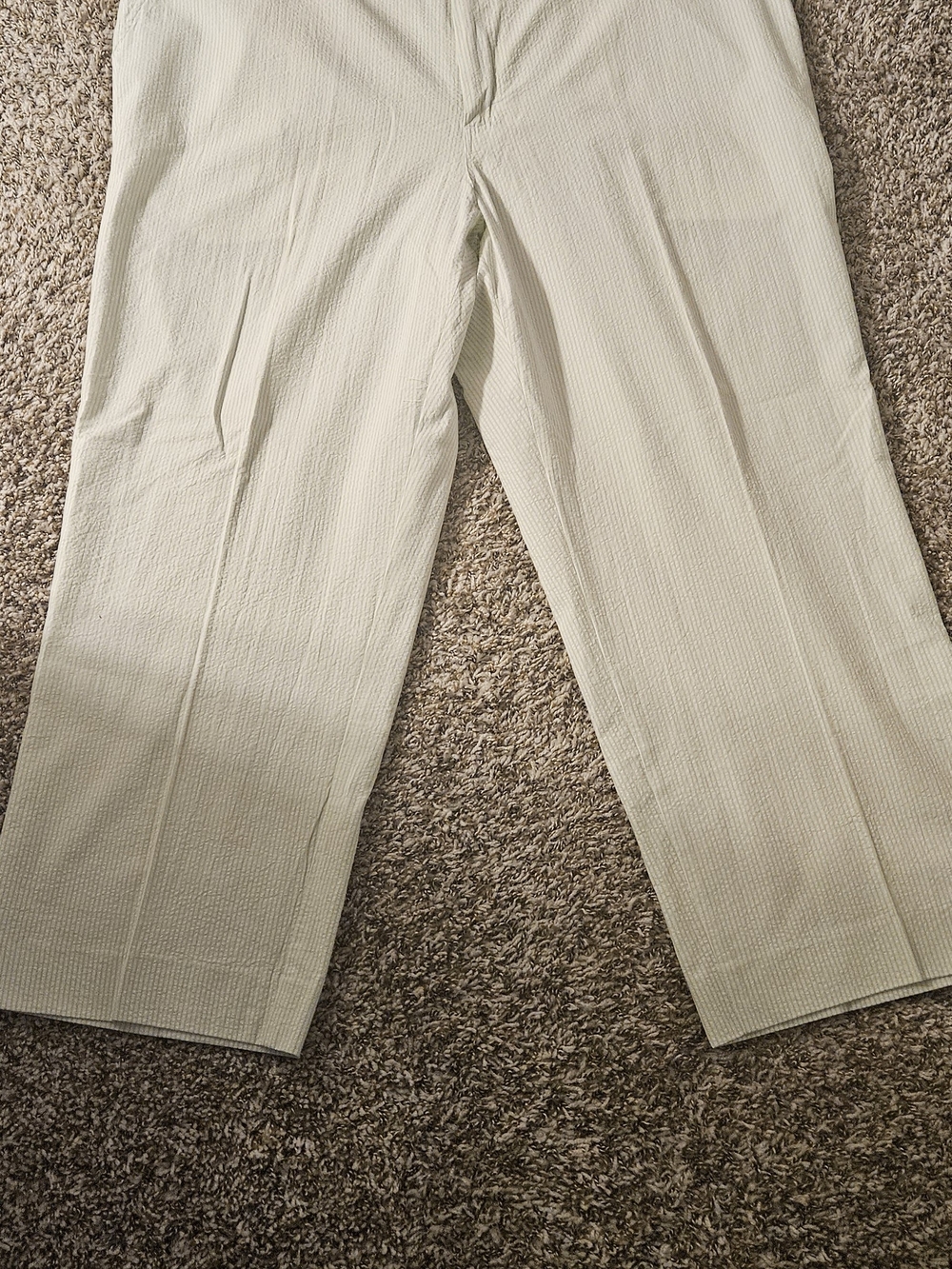 Men’s Bills Khakis Green & White Seersucker Parker Pant. Size 44